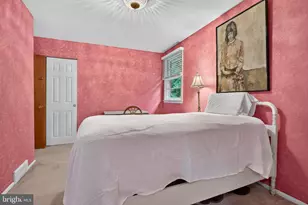 8906 Alicia St, Philadelphia, PA 19115 - Photo 6