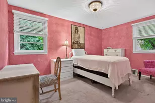 8906 Alicia St, Philadelphia, PA 19115 - Photo 18