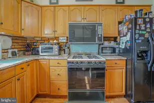 1231 Hemlock Dr, Philadelphia, PA 19116 - Photo 10