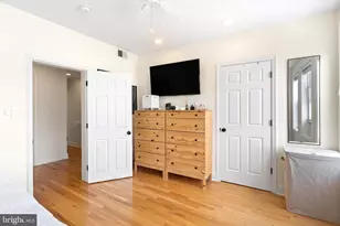 340 Monroe St, Philadelphia, PA 19147 - Photo 22