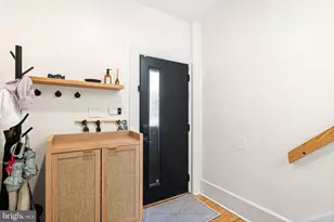 340 Monroe St, Philadelphia, PA 19147 - Photo 8