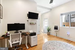 340 Monroe St, Philadelphia, PA 19147 - Photo 6