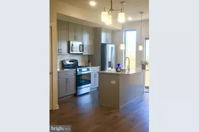 2134 Kensington Court #71, Philadelphia, PA 19125 - Photo 2