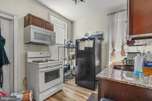 817 Wynnewood Rd, Philadelphia, PA 19151 - Photo 8