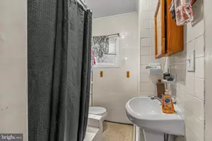 817 Wynnewood Rd, Philadelphia, PA 19151 - Photo 12