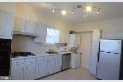 443 E Girard Avenue #2, Philadelphia, PA 19125 - Photo 4