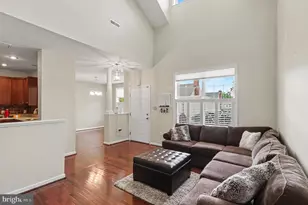 15041 Sunflower Dr, Philadelphia, PA 19116 - Photo 4