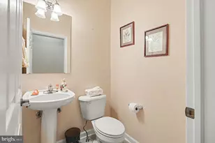 15041 Sunflower Dr, Philadelphia, PA 19116 - Photo 8