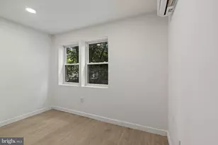 2508 Bonaffon St, Philadelphia, PA 19142 - Photo 10