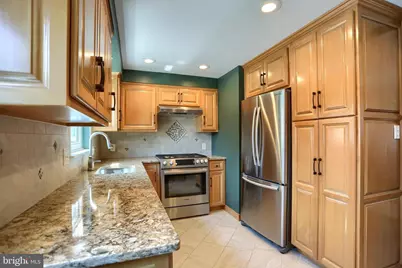 7321 Valley Avenue, Philadelphia, PA 19128 - Photo 6
