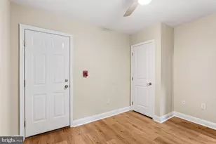 931 N 19th St, Philadelphia, PA 19130 - Photo 20