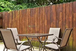 931 N 19th St, Philadelphia, PA 19130 - Photo 24