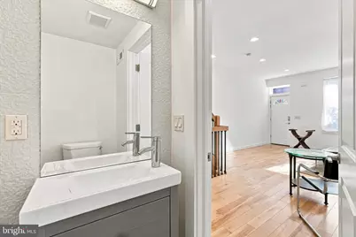1232 N Hollywood Street, Philadelphia, PA 19121 - Photo 8