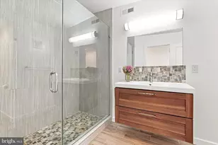 1232 N Hollywood St, Philadelphia, PA 19121 - Photo 18