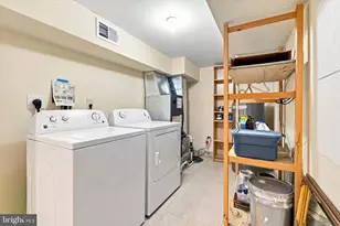 1232 N Hollywood St, Philadelphia, PA 19121 - Photo 28