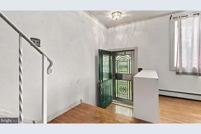 10025 S Canterbury Road, Philadelphia, PA 19114 - Photo 4