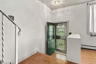 10025 S Canterbury Rd, Philadelphia, PA 19114 - Photo 4