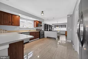 9226 Cottage St, Philadelphia, PA 19114 - Photo 8