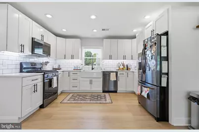 9337 Andover Road, Philadelphia, PA 19114 - Photo 14