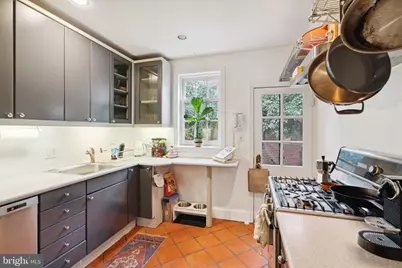 2518 Panama Street, Philadelphia, PA 19103 - Photo 10