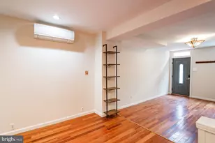 211 W Stiles St, Philadelphia, PA 19122 - Photo 14