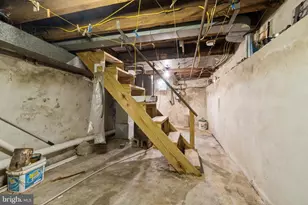 2516 Collins St, Philadelphia, PA 19125 - Photo 8