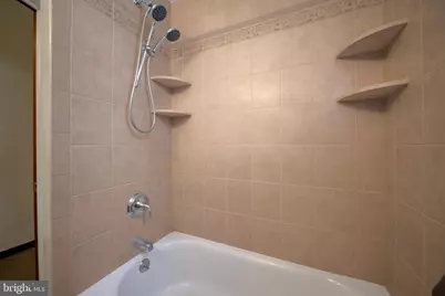 2416 S 16th Street, Philadelphia, PA 19145 - Photo 18