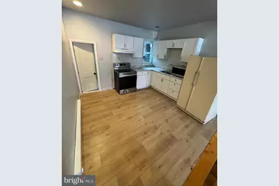 2740 N Darien Street, Philadelphia, PA 19133 - Photo 2