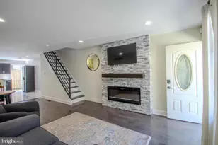 1239 S Newkirk St, Philadelphia, PA 19146 - Photo 4