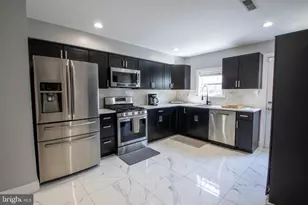 1239 S Newkirk St, Philadelphia, PA 19146 - Photo 2