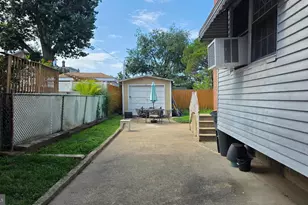 1128 Bleigh Ave, Philadelphia, PA 19111 - Photo 30