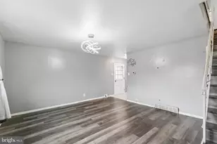 14005 Faraday St, Philadelphia, PA 19116 - Photo 8