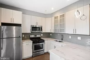 755 N Capitol St, Philadelphia, PA 19130 - Photo 8