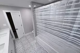 2207 S Clarion St, Philadelphia, PA 19148 - Photo 8