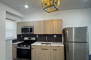 104 W Ontario St, Philadelphia, PA 19140 - Photo 2