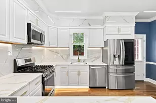 1942 S 56th St, Philadelphia, PA 19143 - Photo 18