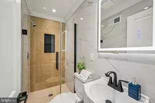 1433 N Edgewood St, Philadelphia, PA 19151 - Photo 30