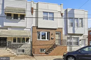 927 W Shunk St, Philadelphia, PA 19148 - Photo 1