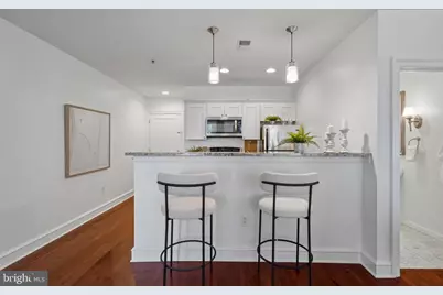 1811 Chestnut Street #402, Philadelphia, PA 19103 - Photo 10