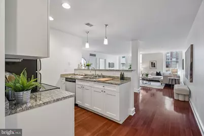 1811 Chestnut Street #402, Philadelphia, PA 19103 - Photo 14