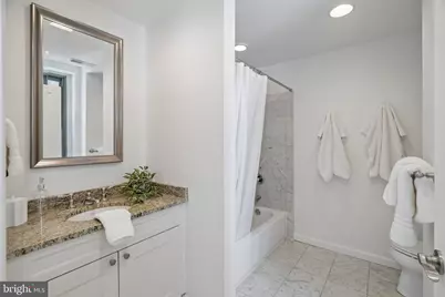 1811 Chestnut Street #402, Philadelphia, PA 19103 - Photo 24