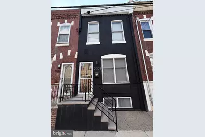 2328 S Warnock Street, Philadelphia, PA 19148 - Photo 1