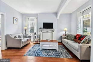 18 W Gravers Ln, Philadelphia, PA 19118 - Photo 4