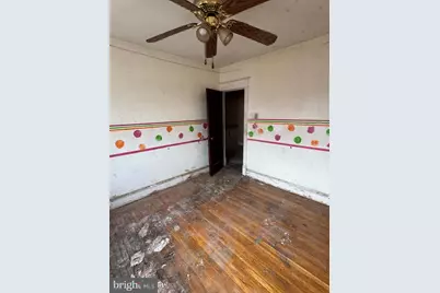 1637 E Cheltenham Avenue, Philadelphia, PA 19124 - Photo 16
