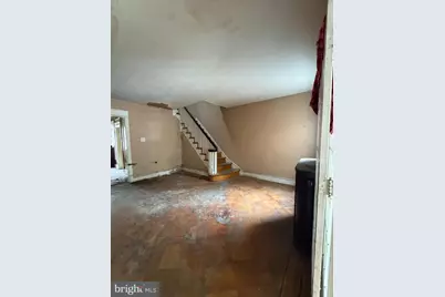 1637 E Cheltenham Avenue, Philadelphia, PA 19124 - Photo 2