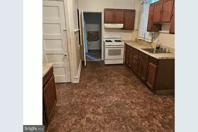 2124 W Erie Avenue, Philadelphia, PA 19140 - Photo 4