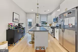 2608 Manton St, Philadelphia, PA 19146 - Photo 4