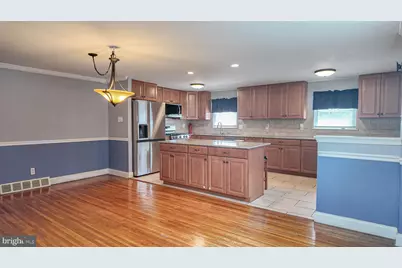 8520 Bridle Road, Philadelphia, PA 19111 - Photo 6