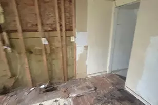5616 Windsor Ave, Philadelphia, PA 19143 - Photo 12