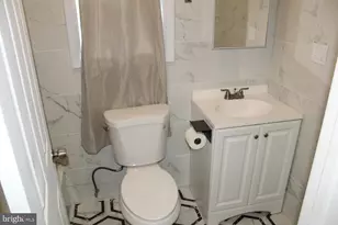 2546 W Seltzer St, Philadelphia, PA 19132 - Photo 10